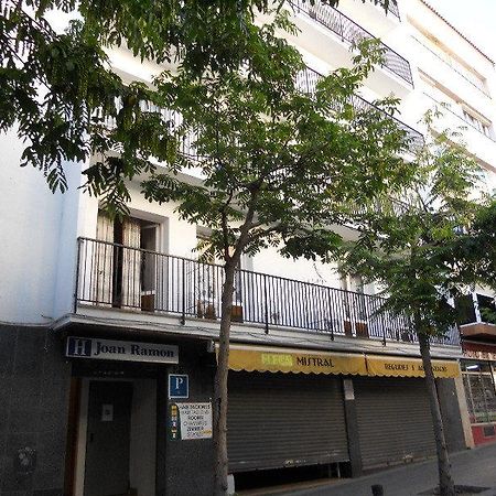 Hostal Juan Ramon Lloret de Mar Extérieur photo