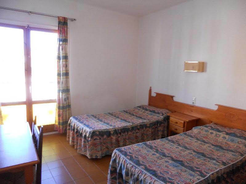 Hostal Juan Ramon Lloret de Mar Extérieur photo